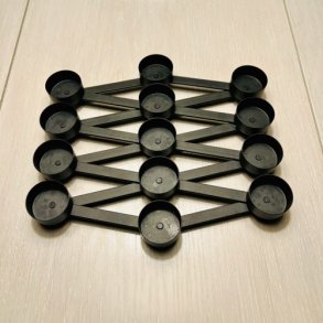 Fyrfadslysestage - saks til 13 lys