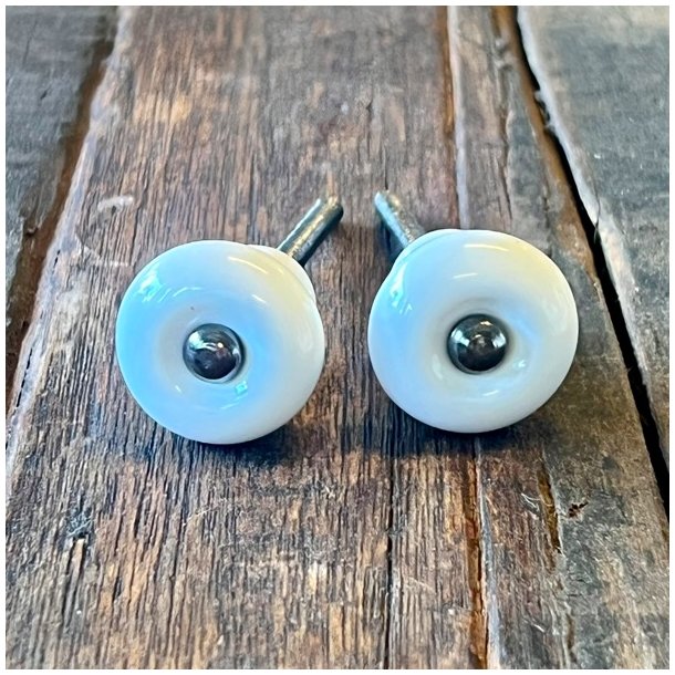 Mbelknop - enkel, hvid m/slvskrue