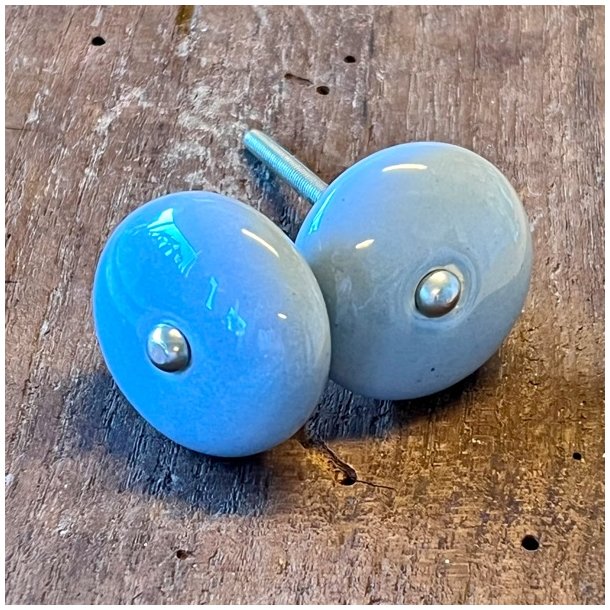 Mbelknop - gr porceln (genbrug)