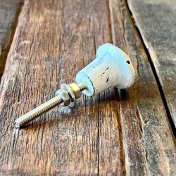 Mbelknop - hvidmalet jern, blomst 