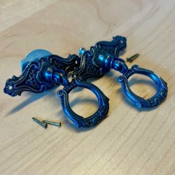 Mbelgreb - kul, hngegreb (genbrug - 2 stk samlet)