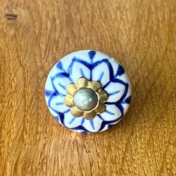 Mbelknop - porceln m/blt mnster og slv/guld 