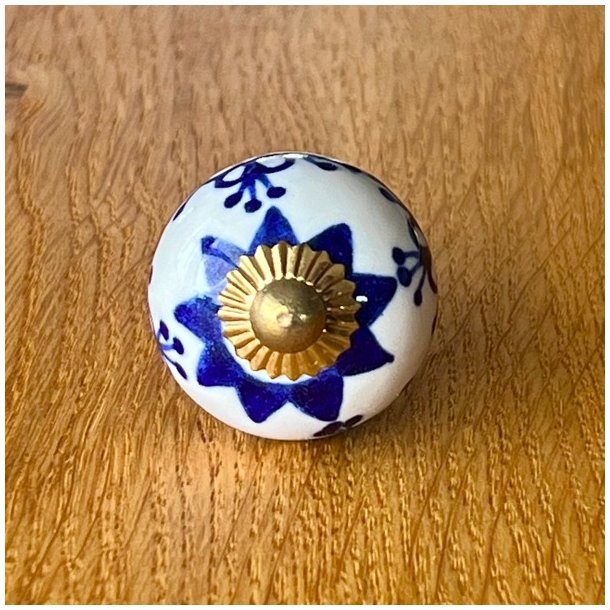 Mbelknop - porceln m/bl blomst og guld 