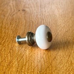 Mbelknop - lille porceln, hvid 