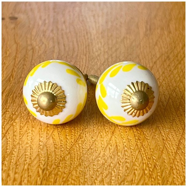 Mbelknop - lille porceln hvid m/gul