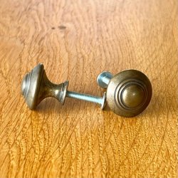 Mbelknop - rund metal, patineret
