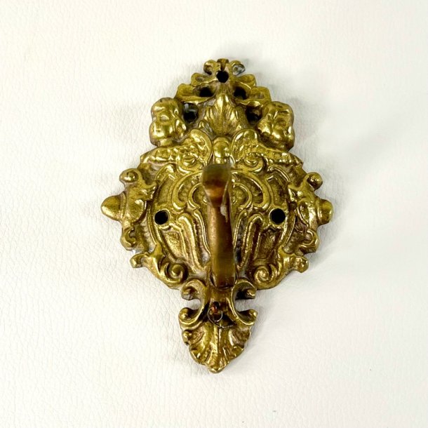 Knage - messing m/flot deko 