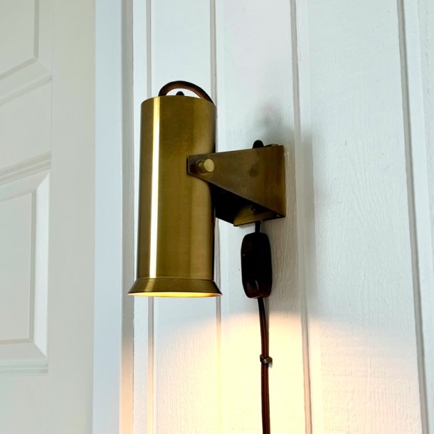 Lampe - v�gh�ngt messing lampe 