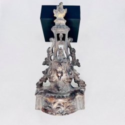 Metal dekoration fra pejs