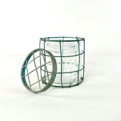 Glas i metalnet