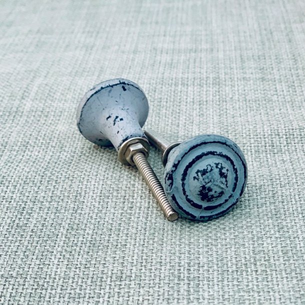 Mbelknopper - jern, hvid eller gr