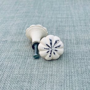 Mbelknopper - jern, hvid eller gr