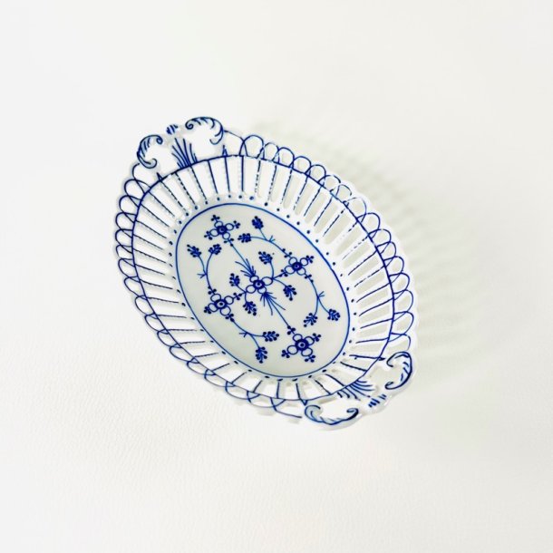 Porcel�nssk�le (2 stk samlet) - tysk musselmalet med blondekant 