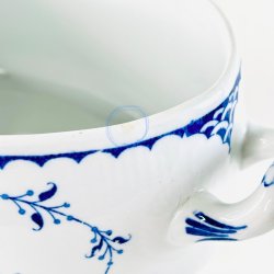 Jardiniere i engelsk porcel�n - "Denmark", Furnivals