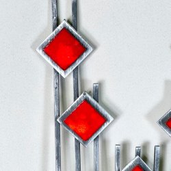 Retro vglysestage - smedejern med rde firkanter