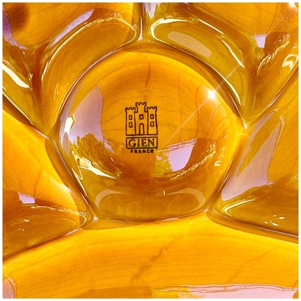 Fransk fonduetallerken - sennepsgul, opdelt, Gien 