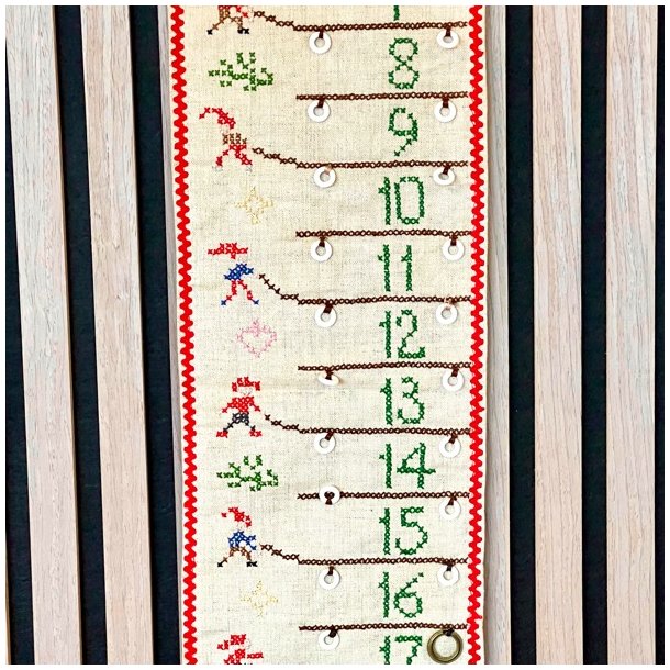 Pakkekalender, broderet