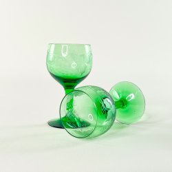 Vinglas - gr�nne med vinranker