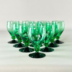 Vinglas - Holmegaard, Ranke, grn m/sort fod