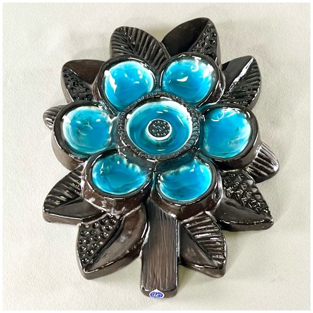 Relief - blomst af Irma Yourstone 