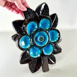 Relief - blomst af Irma Yourstone 