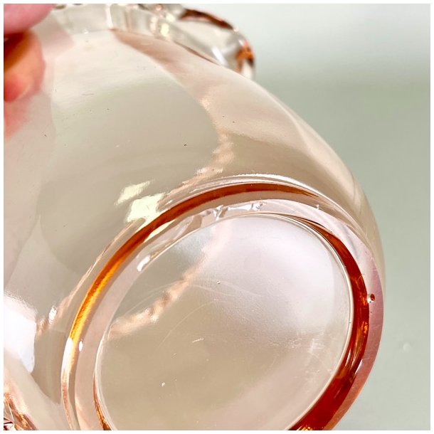 Glaskande - lyserd med blondekant