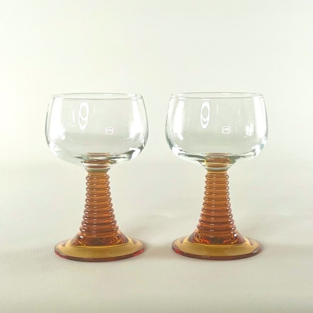 Rmerglas - ravfarvet fod og klar kumme