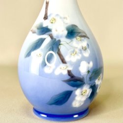Royal Copenhagen vase - blekvist 863/51