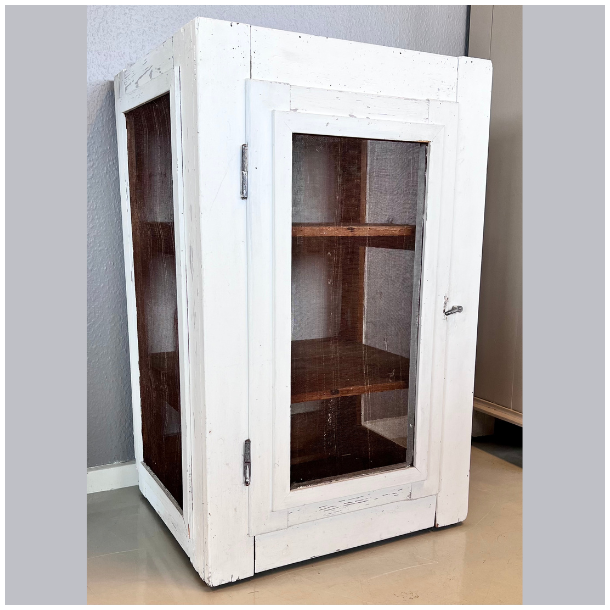 Vintage stort flueskab - rustikt