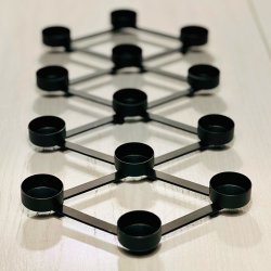 Fyrfadslysestage - saks til 13 lys