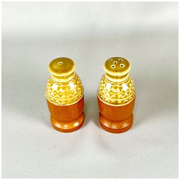 Salt, peber &amp; olie st i tr og keramik