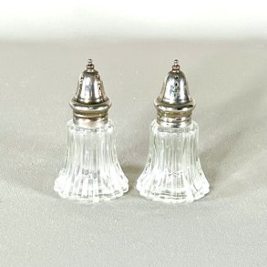 Salt & peber st - vintage glas m/riller og hj top