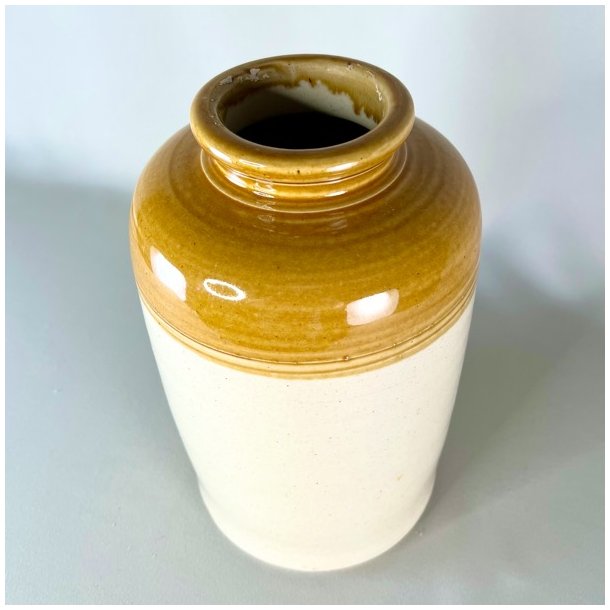 Saltglaserede potter - sennepsfarvede