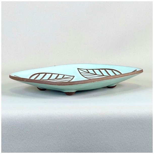 Schollert keramik asiet med bladmnster