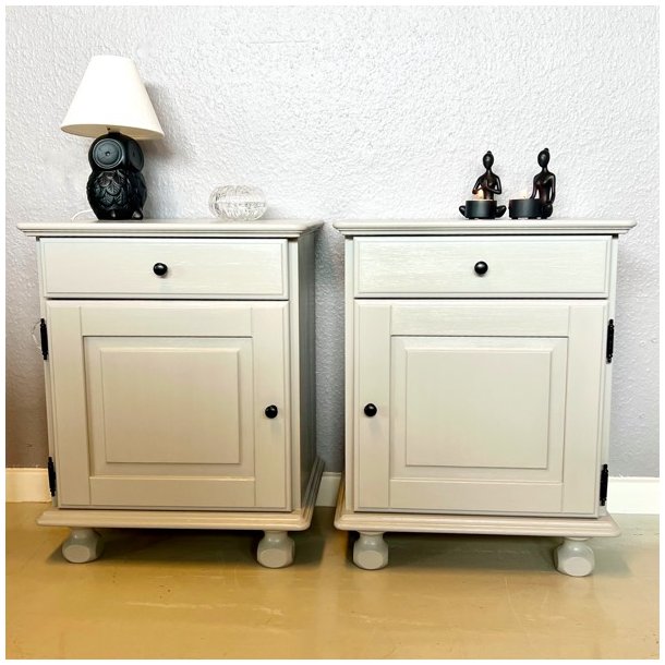 Sengebordsst (2 stk) med skuffe og skab - lys gr