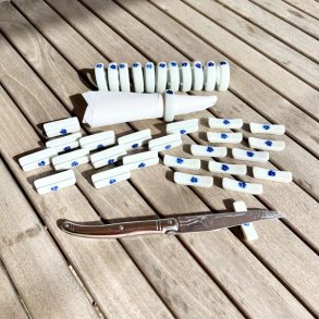 Servietring, knivsttte og bordkortholder m/bl blomst (6 st/pakke)