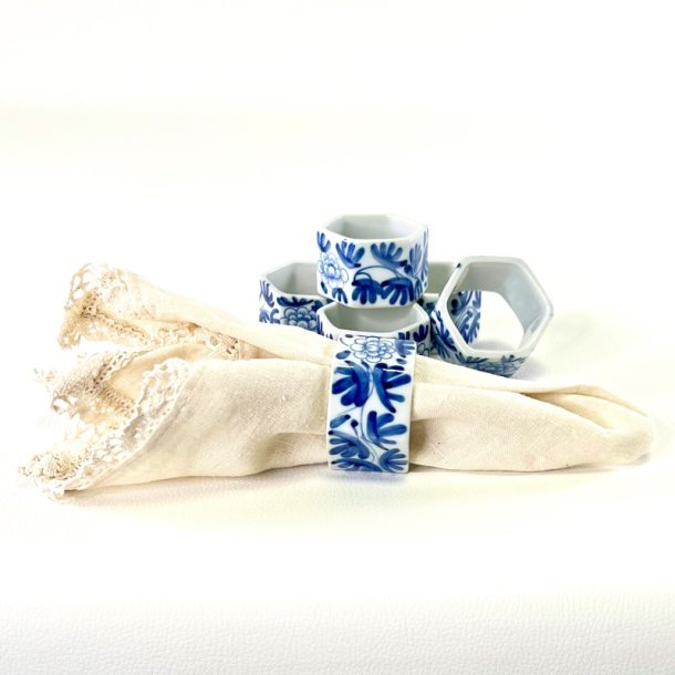 Servietringe (6 stk samlet) - porcel�n med bl� 