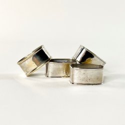 Servietringe klassiske fors�lvede (s�t a' 4 stk)