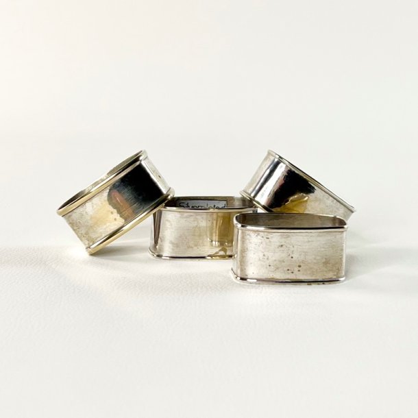 Servietringe klassiske fors�lvede (s�t a' 4 stk)