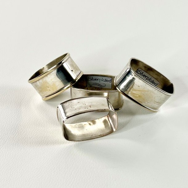 Servietringe klassiske fors�lvede (s�t a' 4 stk)