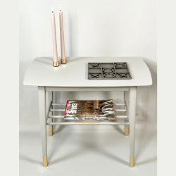 Bord med hylde - SOLGT