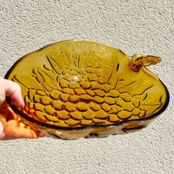 Stor glasskl - drue, ravfarvet 