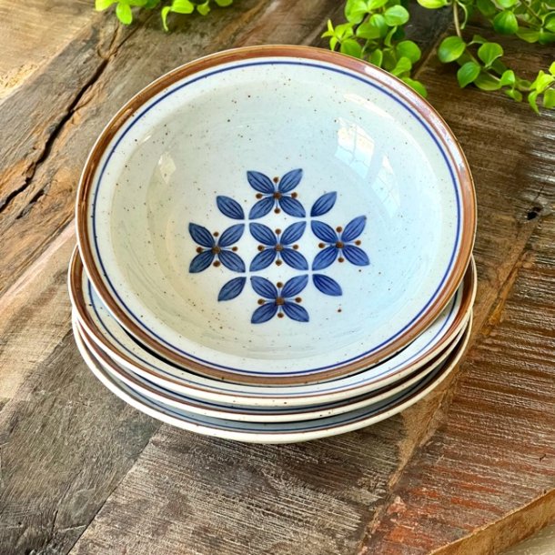 Morgenmadsskle i stentj (st a' 4 stk)