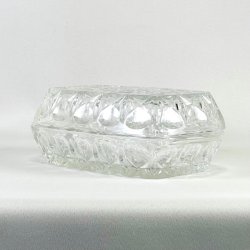 Smrboks i presset glas 