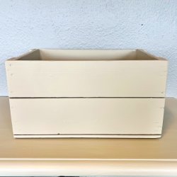 Gl. sodavandskasse - sand m/fransk tekst