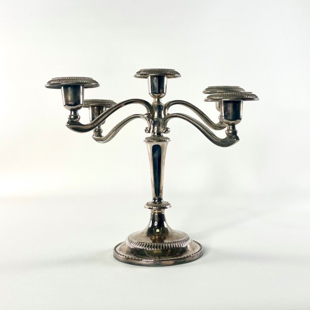 Femarmet lysestage - s�lv (nr. 6)