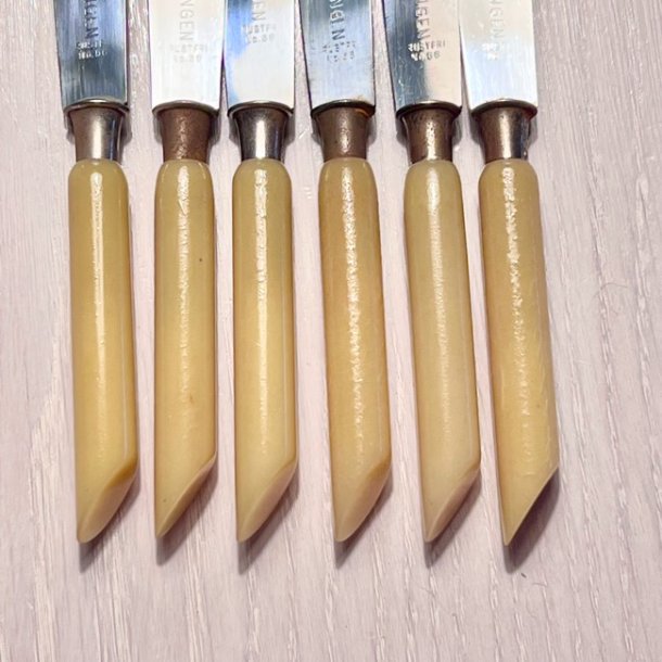 Knive - smrknive (6 stk) Solingen, lyst skaft