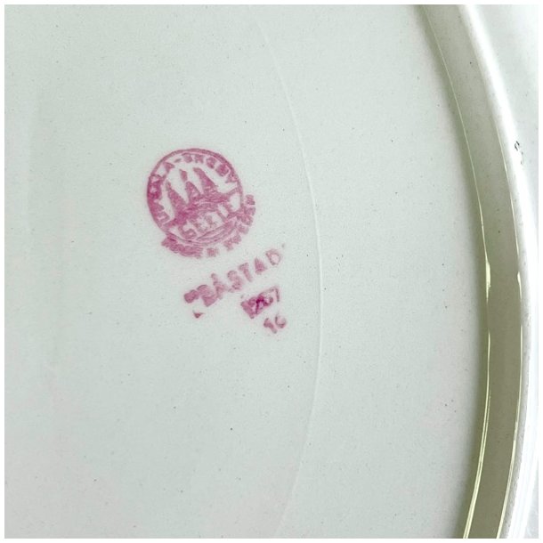 Serveringsst i 2 dele  - svensk porceln, Bstad