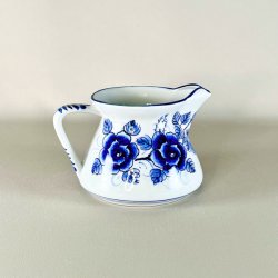 Kande - med bl blomster