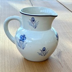 Kande - fajance med bl blomster